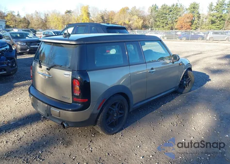 2010 Mini Cooper Clubman z USA, uszkodzony, nr VIN WMWML3C56ATX37508